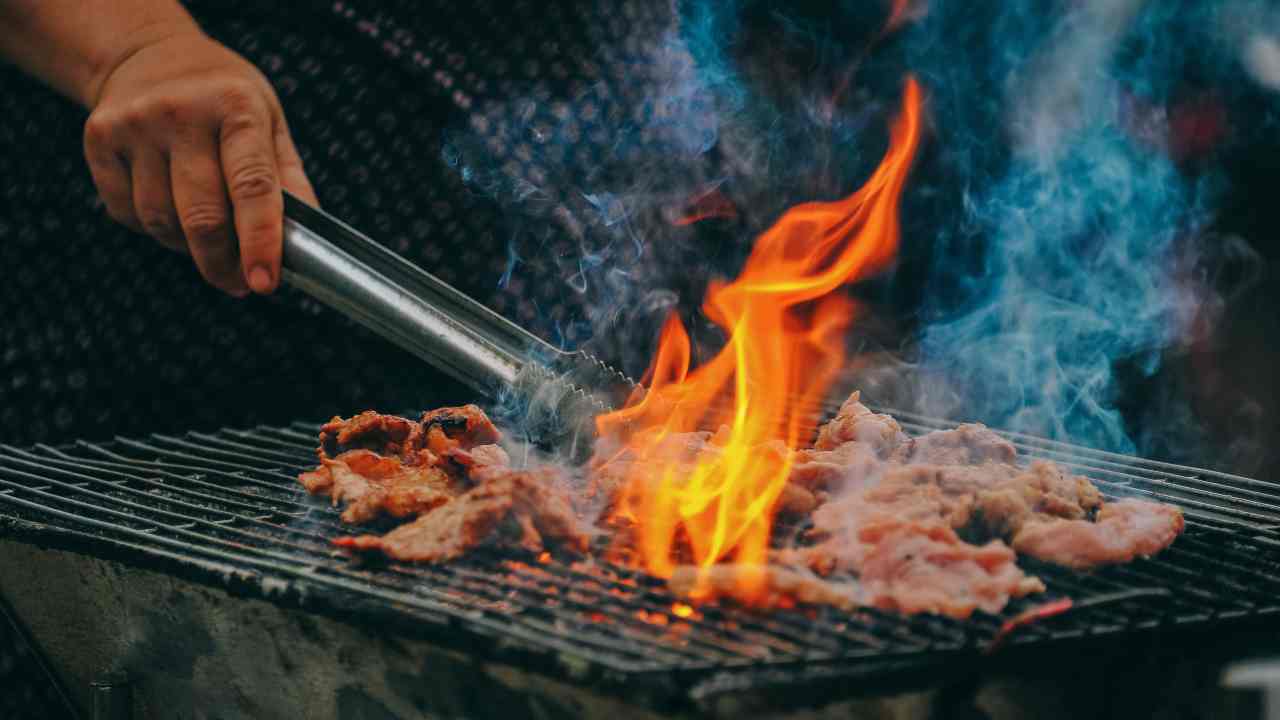Attenti a quello che fate con il barbecue