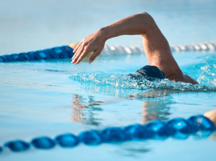 Come lavare i costumi dopo la piscina?