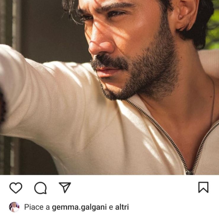 Il like di Gemma Galgani al profilo di Ugur Gunes, l'attore di Terra Amara