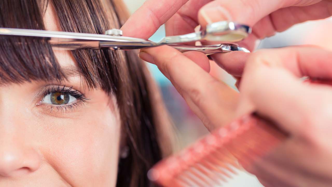 Bangs: cut or not? Here's how to solve the dilemma