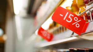 Supermercato: come fare attenzione ai prezzi, meglio non farsi ingannare.