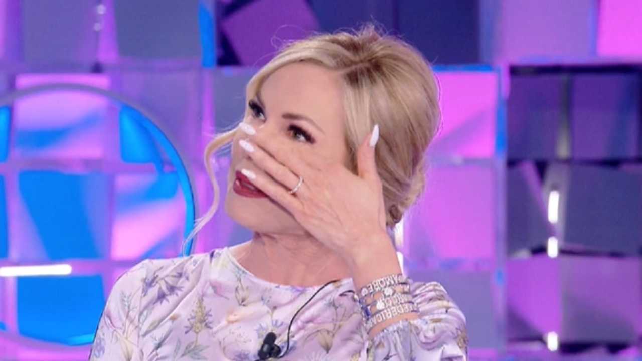 Federica Panicucci in ansia