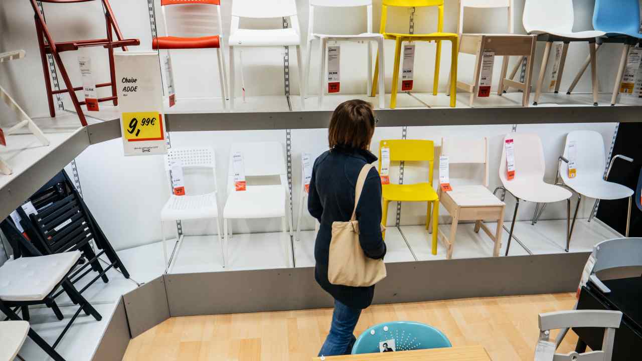 Ikea una sedia 'da capogiro' - belligea.it