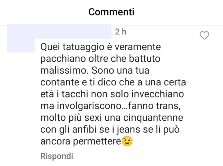 Il commento sotto la foto di Sonia Bruganelli - belligea.it
