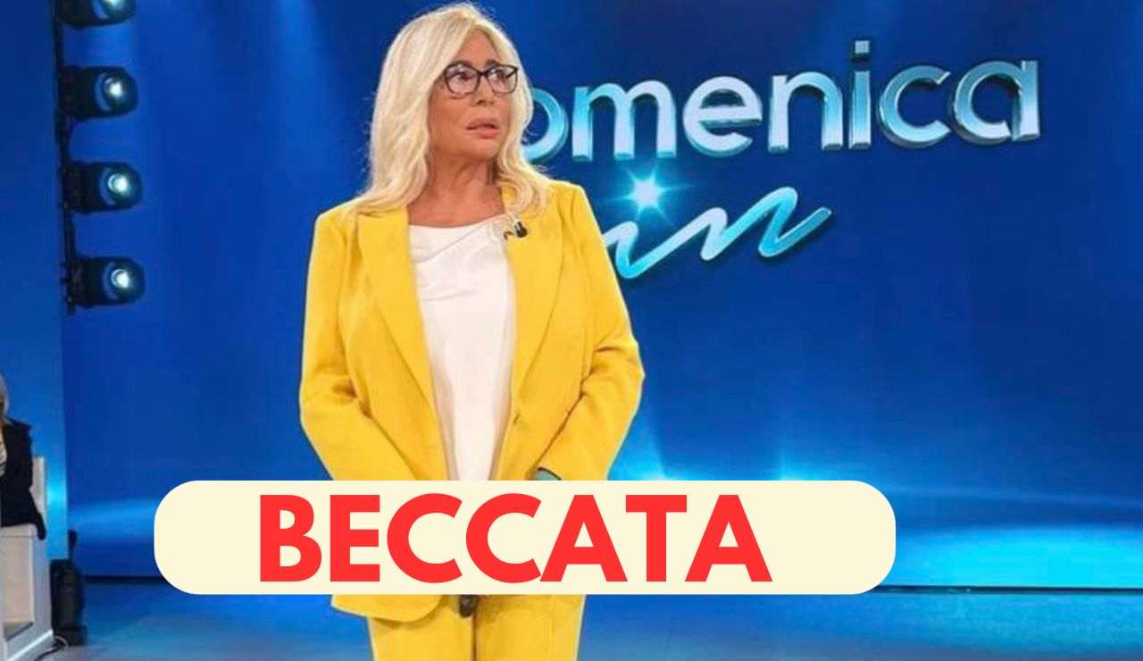 Mara Venier in studio a Domenica In
