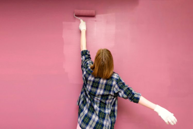 Muro pulito dopo la muffa