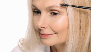 Trucco occhi donne over 50