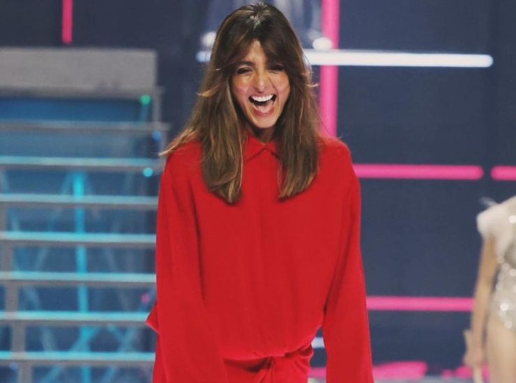 Ambra Angiolini sorridente a X Factor 