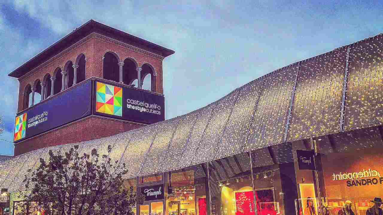 Castel Guelfo Outlet arrivano gli Extra Saldi Negozi aperti tutti i